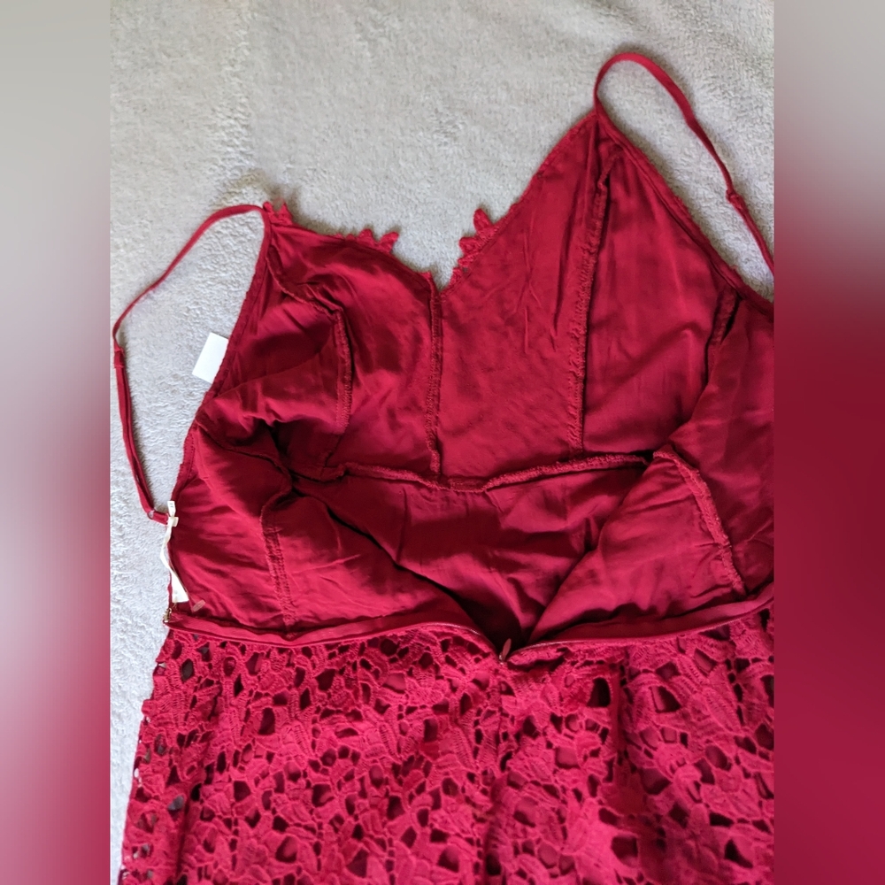 ASTR Red Lace Midi Dress - Picture 5 of 13